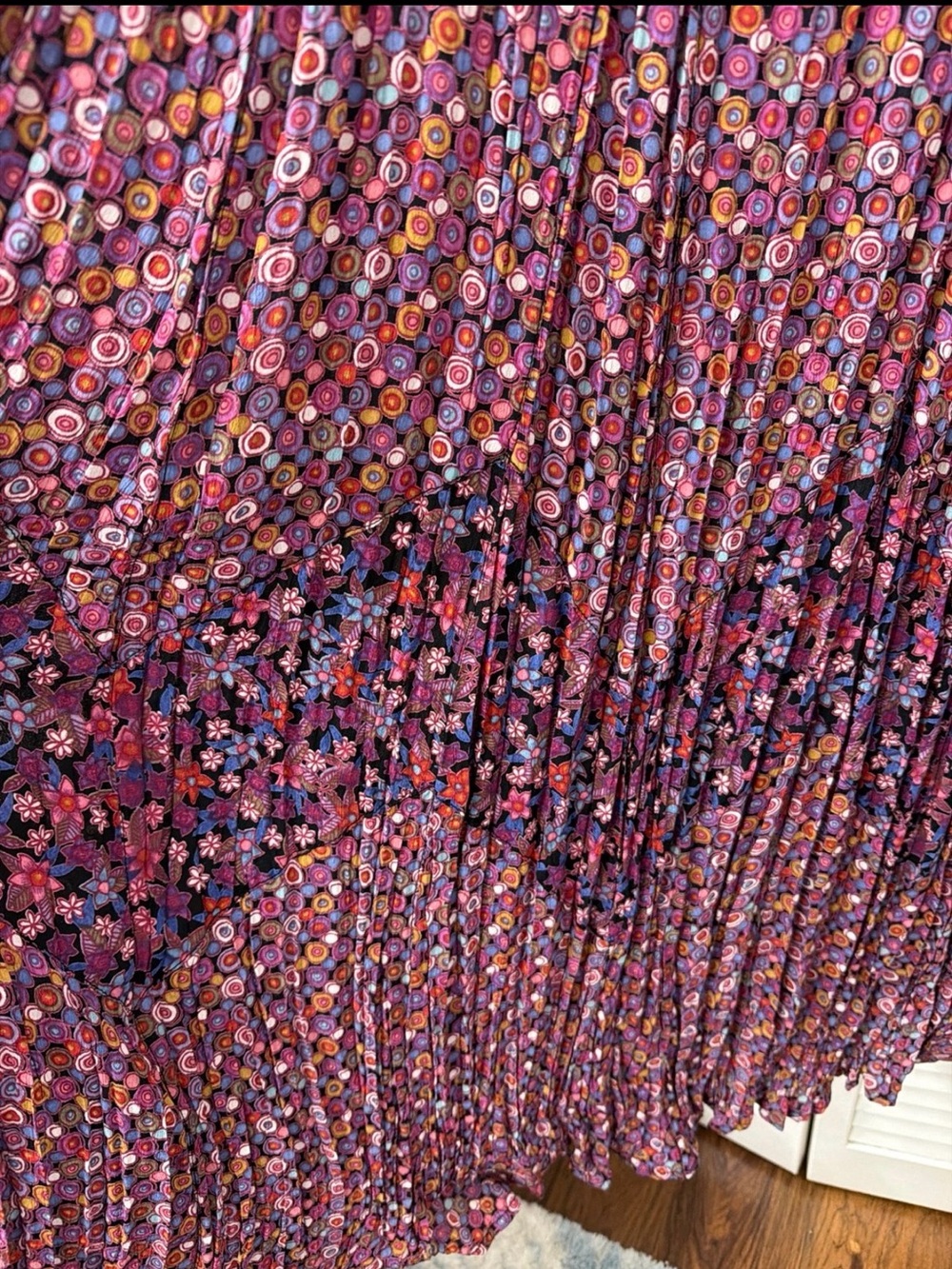 Women's Pleated Maxi Dress (Like New) - Picture 3 of 7